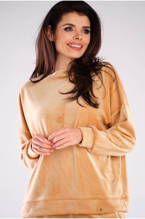 Welurowa bluza oversize