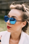 niebieskie lustrzanki damskie przeciwsłoneczne.jpeg
