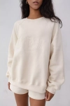 gruba modna bluza w jasnym kolorze.webp
