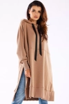 stylowa beżowa jesienna bluza damska z rozcięciami na boku i obszernym kapturem.webp