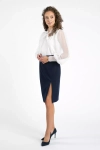 efektowna bluzka w odcieniu ecru z podszewką do biznesowej stylizacji do ołówkowej spódnicy.webp
