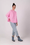 różowy sweter damski.webp