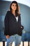 czarna bluza oversize z kapturem.webp
