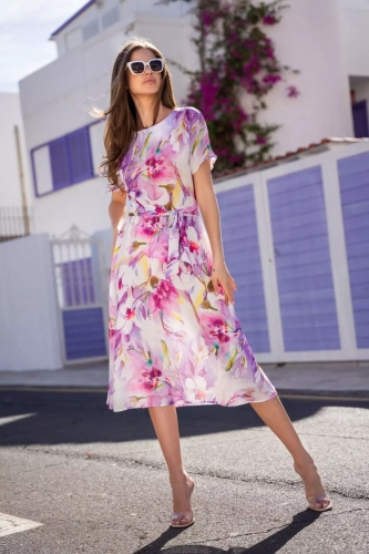 modna sukienka na lato.webp