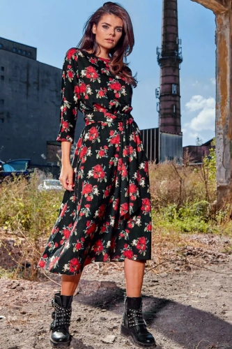 stylowa sukienka z printem.webp
