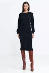elegancka sukienka czarna.webp
