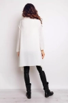kardigan ecru z asymetrycznym krojem.webp