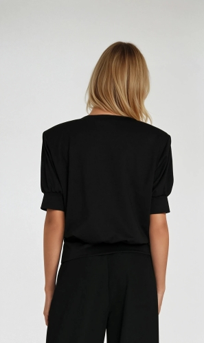 Modna bluzka do pracy z krótkimi rękawami i ściągaczem.webp