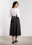 Elegancka spódnica damska czarna midi klasyczny krój na co dzień i do pracy