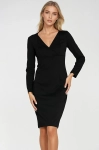 Czarna sukienka midi z dekoltem w serek i długim rękawem.webp