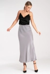 spódnica slip midi na wesele.webp