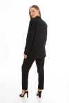 elegancki czarny set damski marynarka i spodnie slim.webp