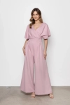 Szykowny kombinezon damski z lejącego materiału w kolorze różowym.webp