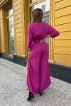 Elegancki kombinezon z szerokimi nogawkami na wesele roz.webp