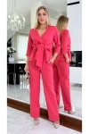 Stylowy komplet z bluzką typu peplum i eleganckimi spodniami malina.webp