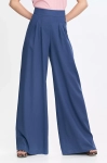 Szerokie spodnie damskie do stylizacji eleganckich.webp