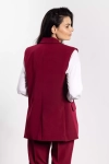Elegancka kamizelka damska w kolorze bordo, idealna na wiele okazji