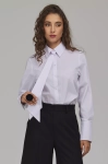 Koszula z mankietami zapinanymi na guziki.webp