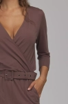 Elegancki kombinezon damski z długimi rękawami.webp